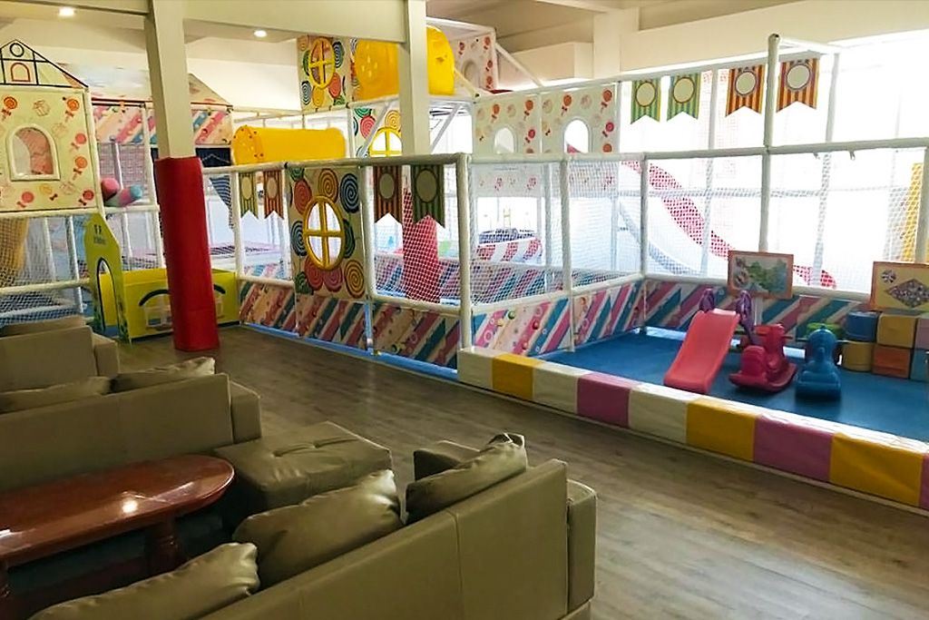 Funzania Photo Credits to Funzania